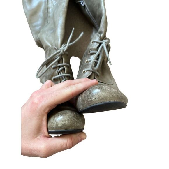 Crown Vintage Distressed Lace Front Knee Leather Green Boots size 6 - Picture 4 of 10